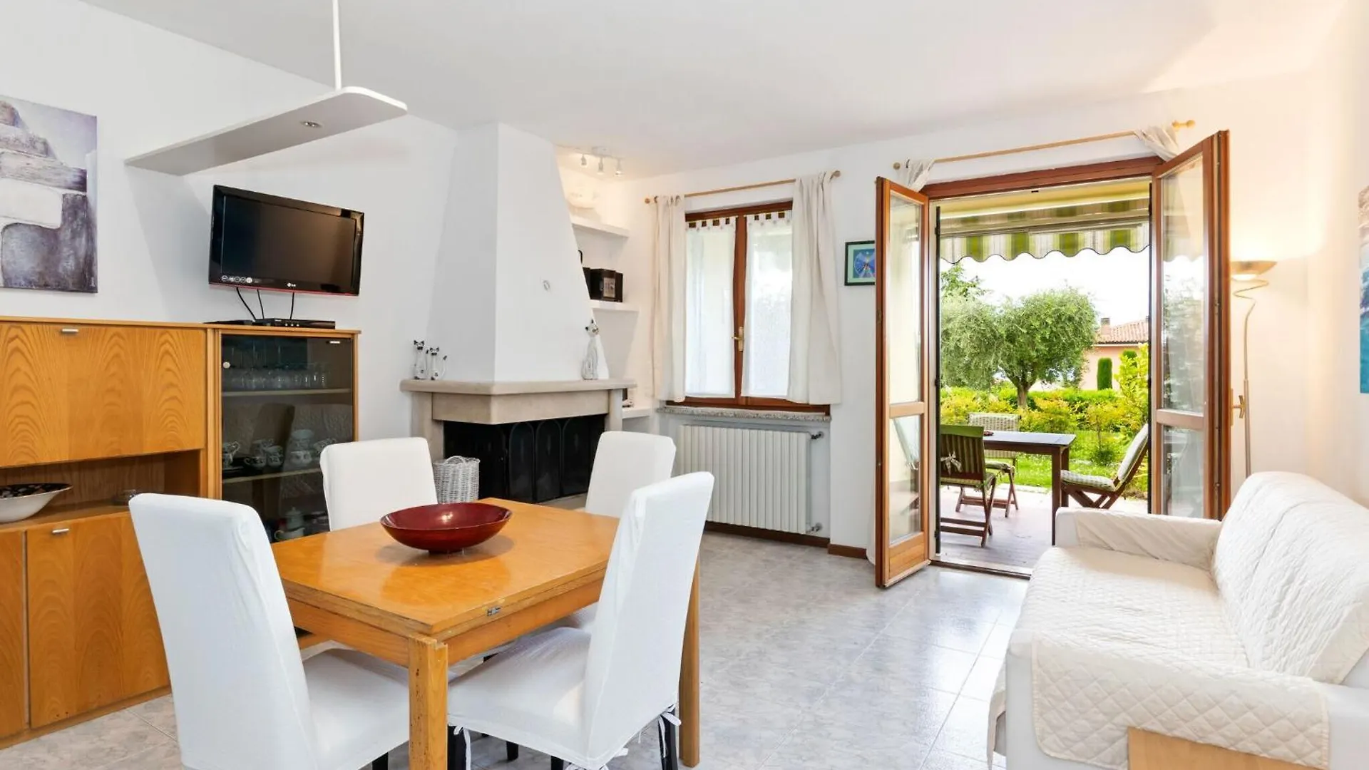 Welcoming Holiday Home In Lazise With Swimming Pool 0*,  Italy